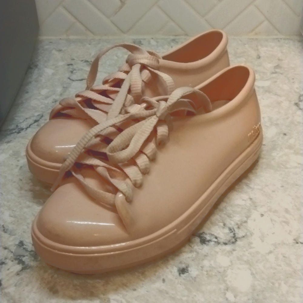 Mel By Melissa Cute 🥰 girls shoes
